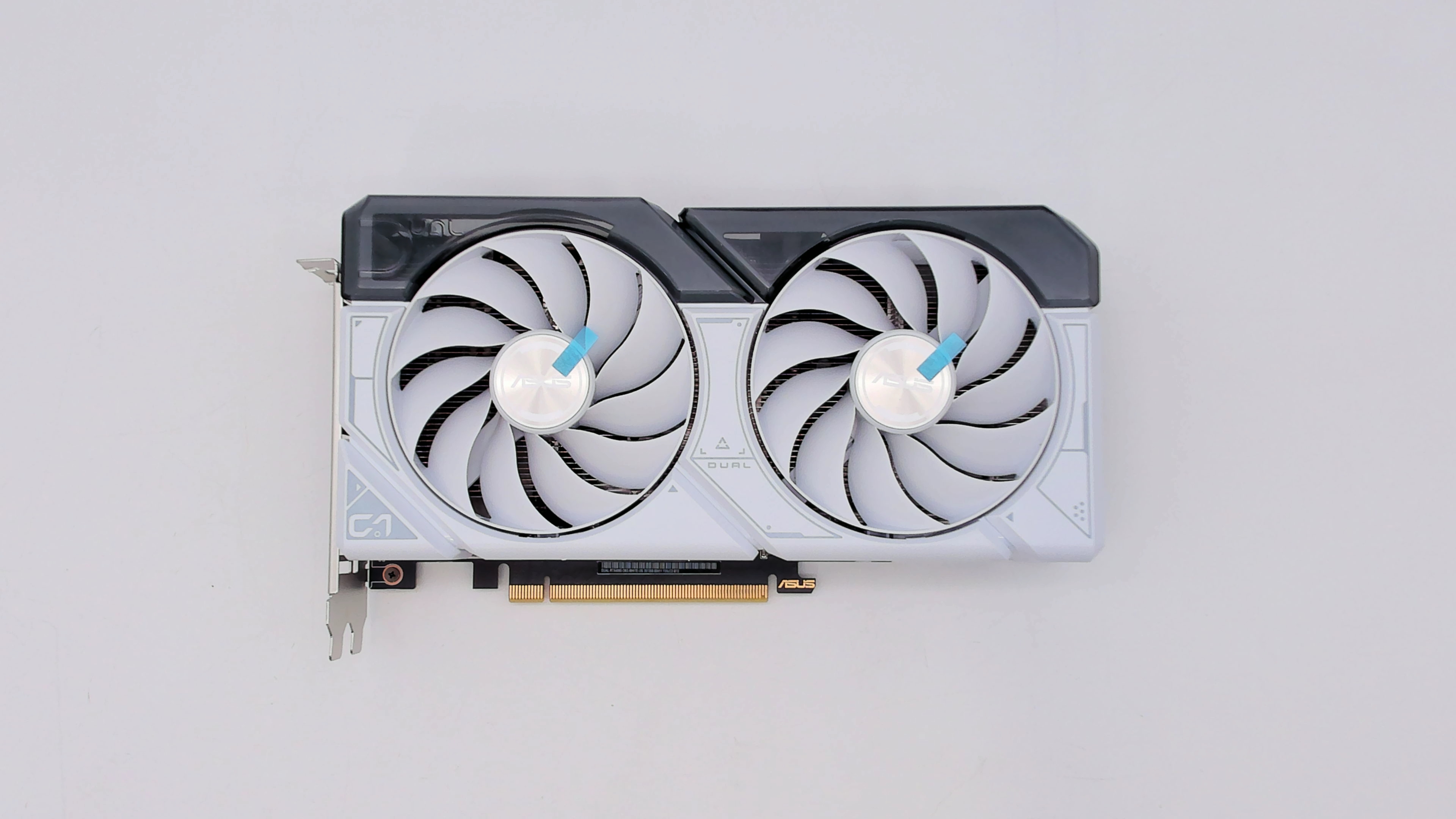 ASUS Dual GeForce RTX 4060 White OC 8GB GDDR6 Graphics Card - DUAL